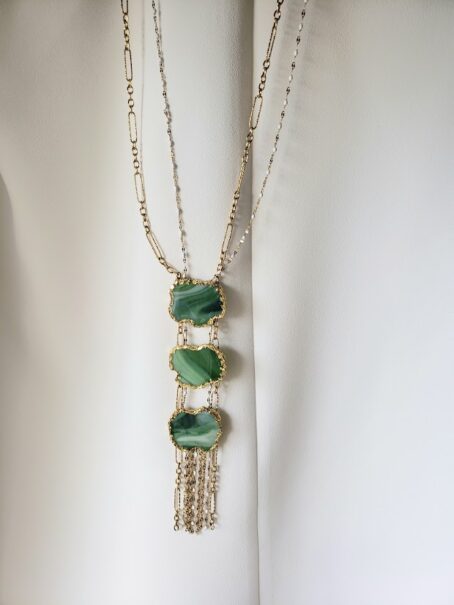 VENDETTA - sautoir en vitrail vert